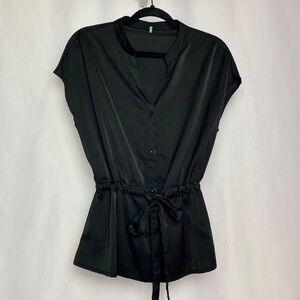 Cici Bird Womenʻs Black Button Down Drawstring Waist Cap Sleeve Blouse Size M